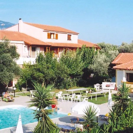 Pythos Lejlighedshotel Svoronata