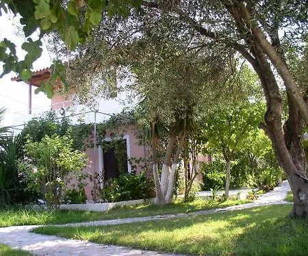 Pythos Appart hôtel 2*