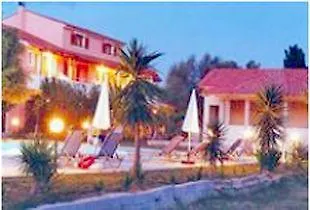 Pythos 2* Свороната